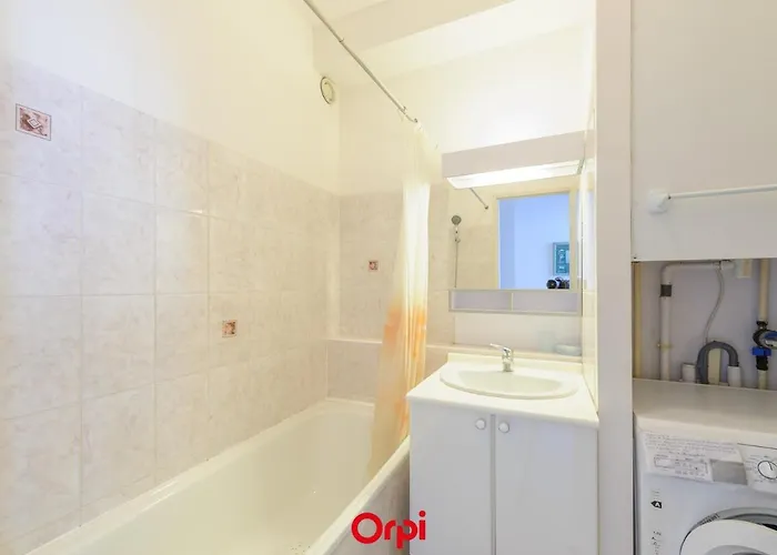 T2 A 50m De La Avec Piscine, Tennis Et Balcon - - Fr-1-258-187 Châtelaillon-Plage