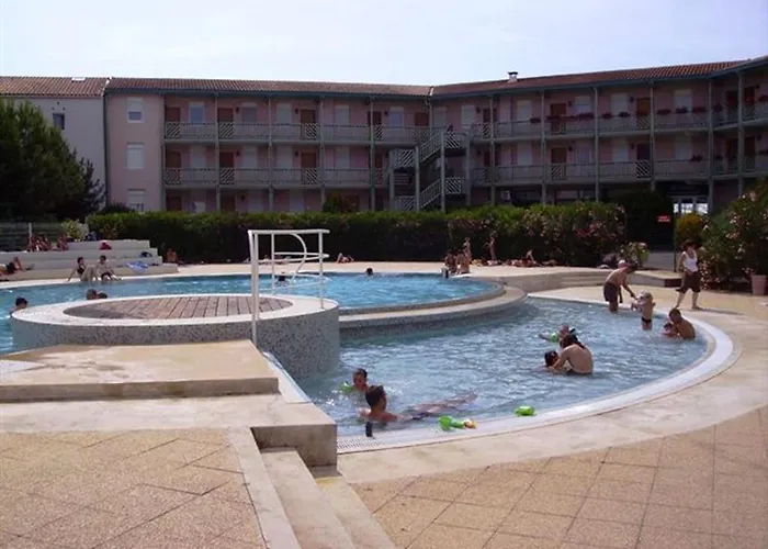 T2 A 50m De La Avec Piscine, Tennis Et Balcon - - Fr-1-258-187 * Châtelaillon-Plage